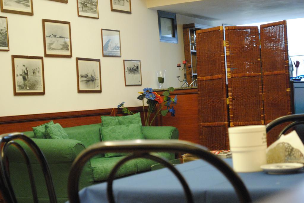Hotel Octavia ローマ エクステリア 写真