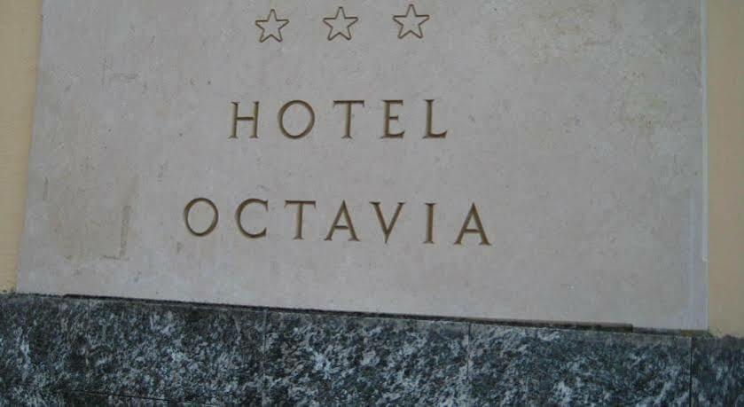 Hotel Octavia ローマ エクステリア 写真